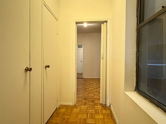 4th image of 516 E 83rd St APT 3W