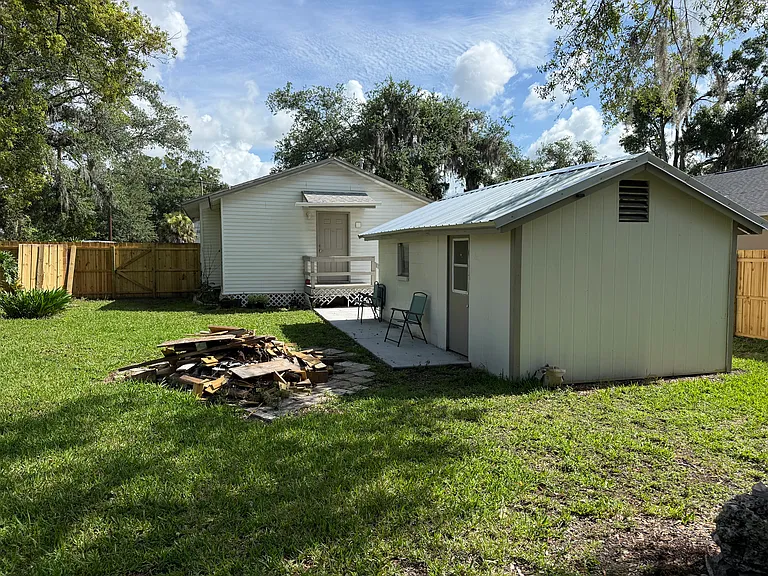 1703 W Granfield Ave — Photo 10