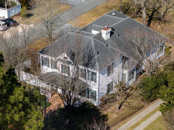 28768 Outram St, Easton, MD 21601