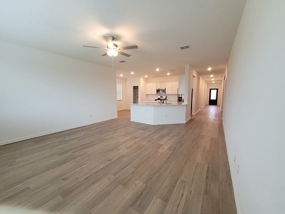 3rd image of 3608 Chasemoor Dr