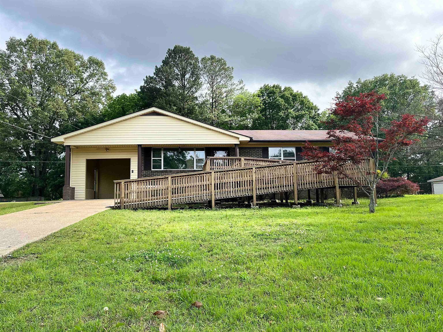 106 Chris Dr, Dyersburg, TN 38024 Zillow