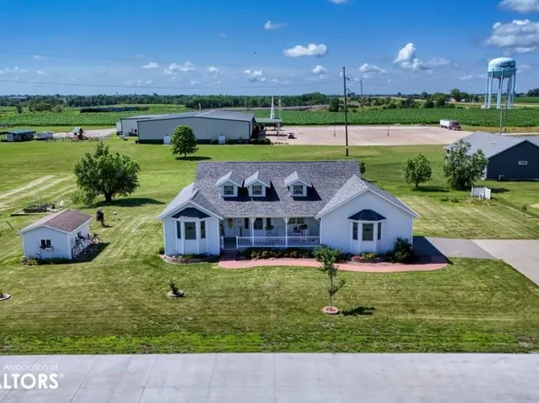 808 Michael St, Moravia, IA 52571