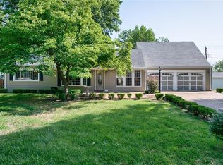 6801 Circleview Dr, Saint Louis, MO