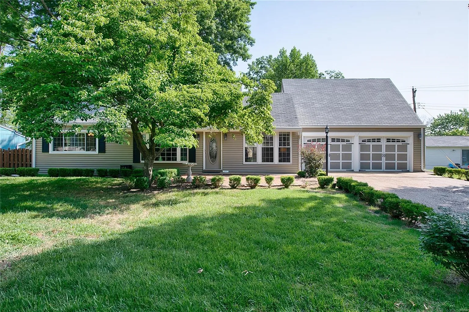 6801 Circleview Dr photo 1