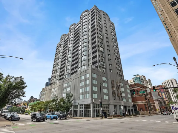 600 N Dearborn St APT 1805, Chicago, IL 60654