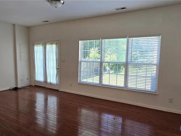 11347 Abbots Cross Ln — Photo 12