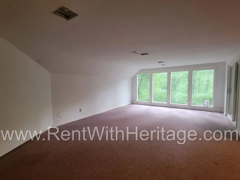 1050 Flamingo Dr — Photo 66