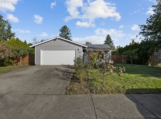 1873 Centennial Dr, Woodburn, OR 97071