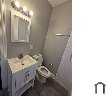 1332 W 78th St #3 — Photo 1