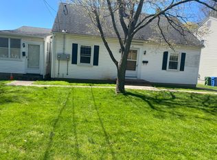 11 Spruce Ter, Portland, CT 06480