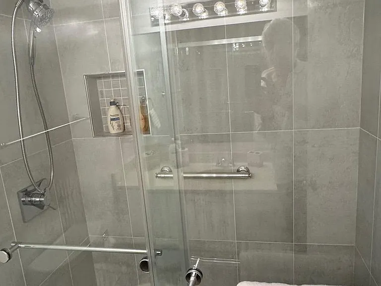 8330 Greensboro Dr #6/0003 — Photo 17