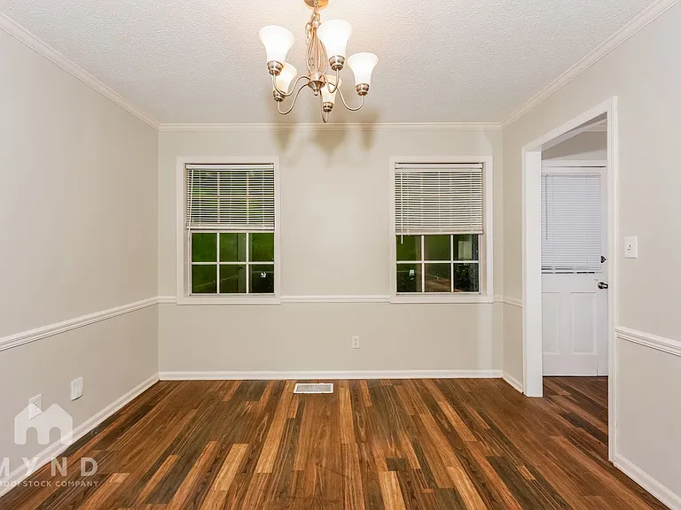 1438 Cabin Hill Rd — Photo 11