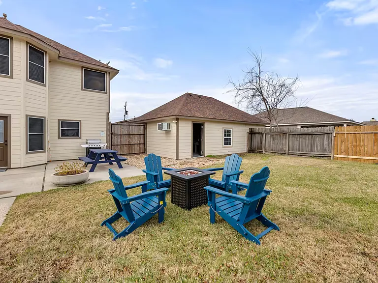 14190 Brushwood Dr — Photo 6