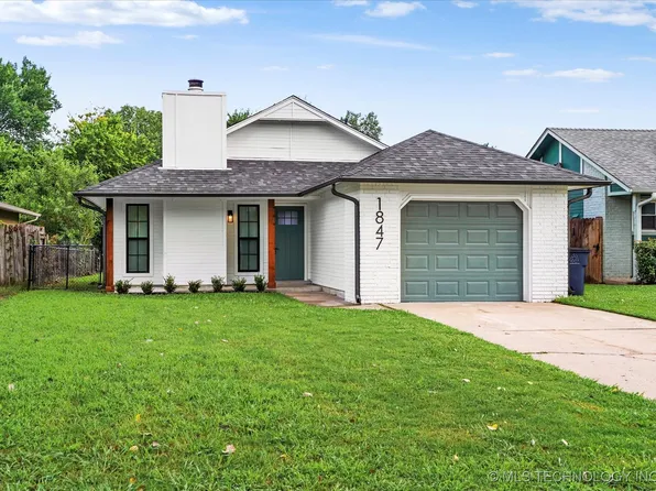 1847 W 57th Pl, Tulsa, OK 74107