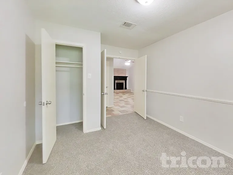 4422 Monteith Dr — Photo 13