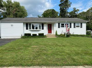 70 E Connecticut Concourse, Jackson, NJ 08527