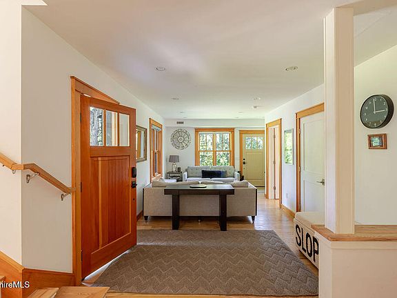 2nd image of 2 Goodrich St