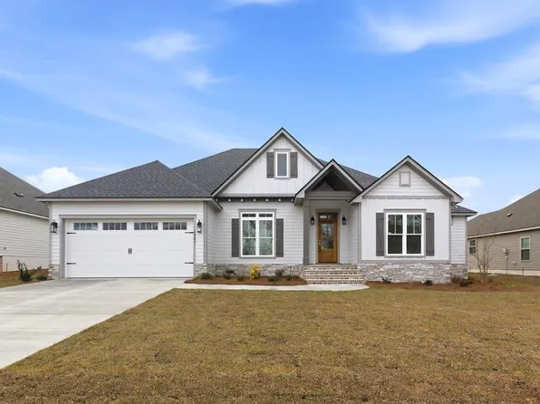 4961 Hatfield Cir, Hahira, GA 31632