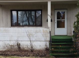 1502 16th Ave E, Hibbing, MN 55746