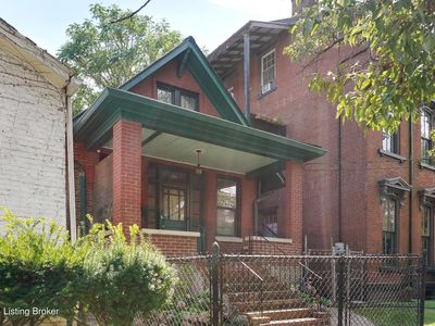 818 E Chestnut St, Louisville, KY, 40204