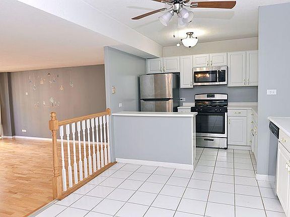 2nd image of 230 E Ontario St Floor 23
