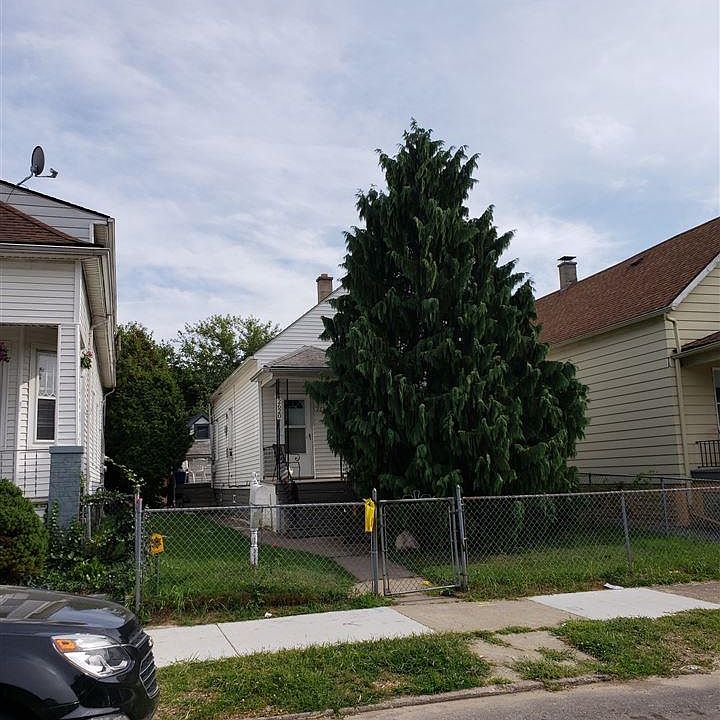 2624 Botsford St Hamtramck, MI, 48212 Apartments for Rent Zillow