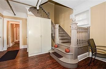2nd image of 30 Holborn St #5