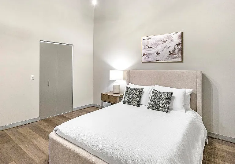 TipTop Apartments — Photo 41