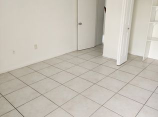 650 NE 149th St APT 408A, Miami, FL 33161