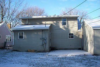 2nd image of 5533 Center Dr