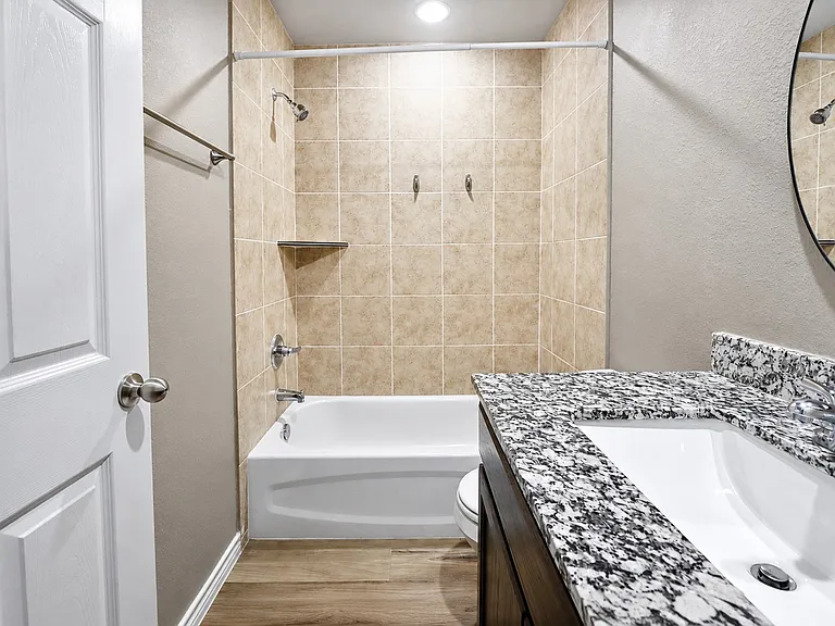 1204 N 18th St #A2 — Photo 10