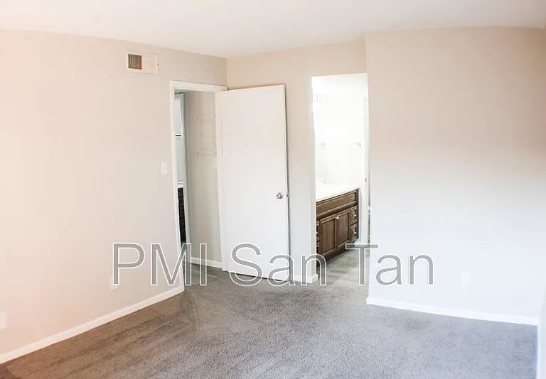 821 S Casitas Dr #A — Photo 14