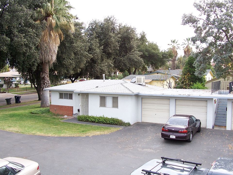 2nd image of 338 La Paloma St