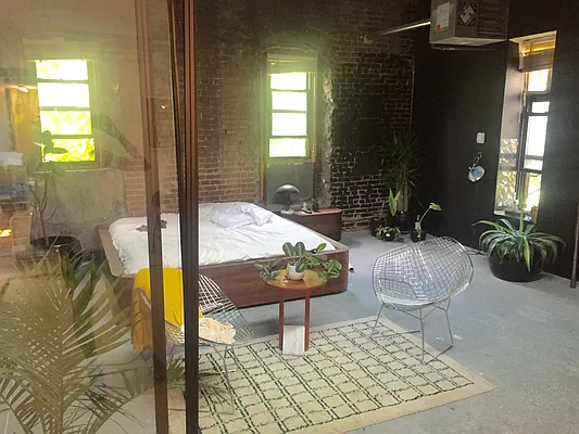 Rented by Bezell Group | media 1