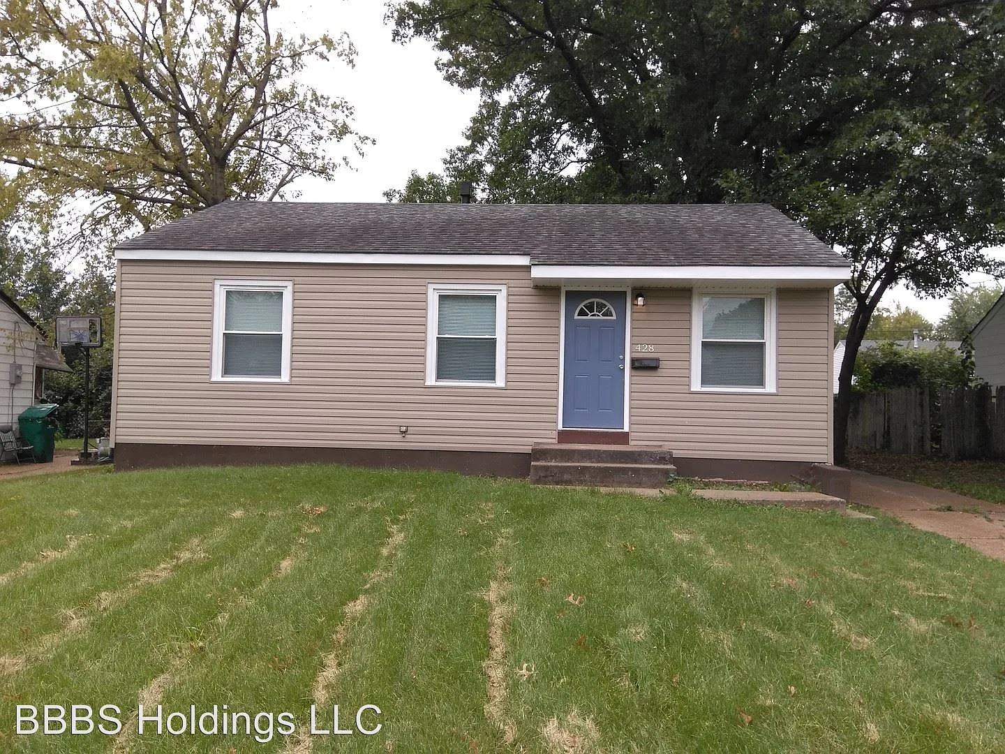 428 Crawford Rd photo 1
