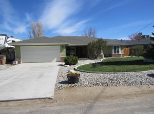 19801 Moon Dr, Tehachapi, CA 93561
