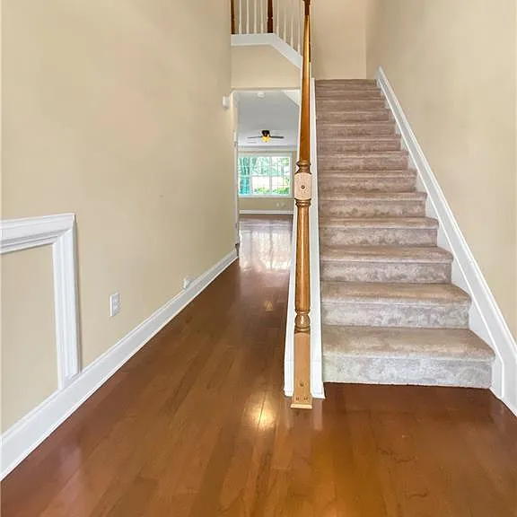 2511 Gadsen Walk — Photo 4