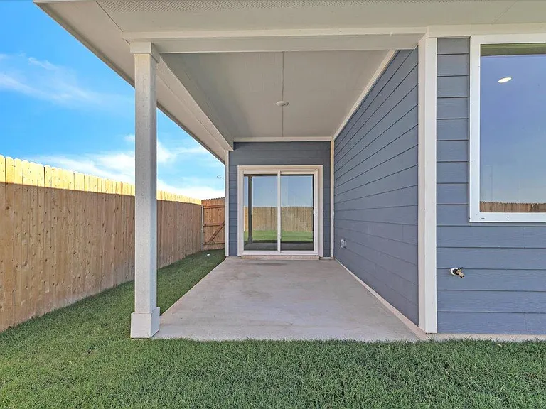 302 Willow Heights Dr — Photo 29
