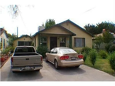 624 S Rose St photo 1