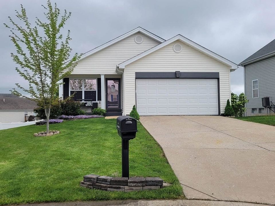1st image of 120 Twin Falls Ct