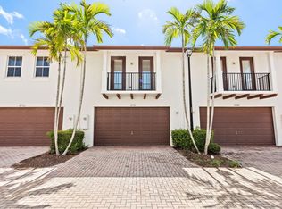 4750 Monarch Way, Coconut Creek, FL 33073