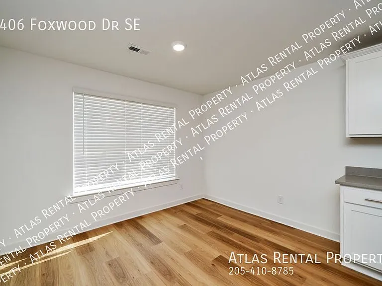 4406 Foxwood Dr — Photo 11