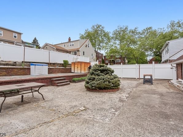 25 Saint Marys Pl, Nutley Twp., NJ 07110