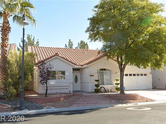 2nd image of 4928 Forest Oaks Dr