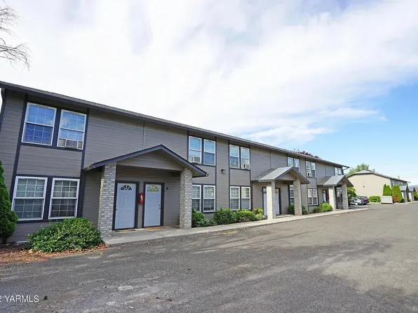 The 48th St Apartments