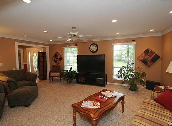 4th image of 4717 Littlebury Dr