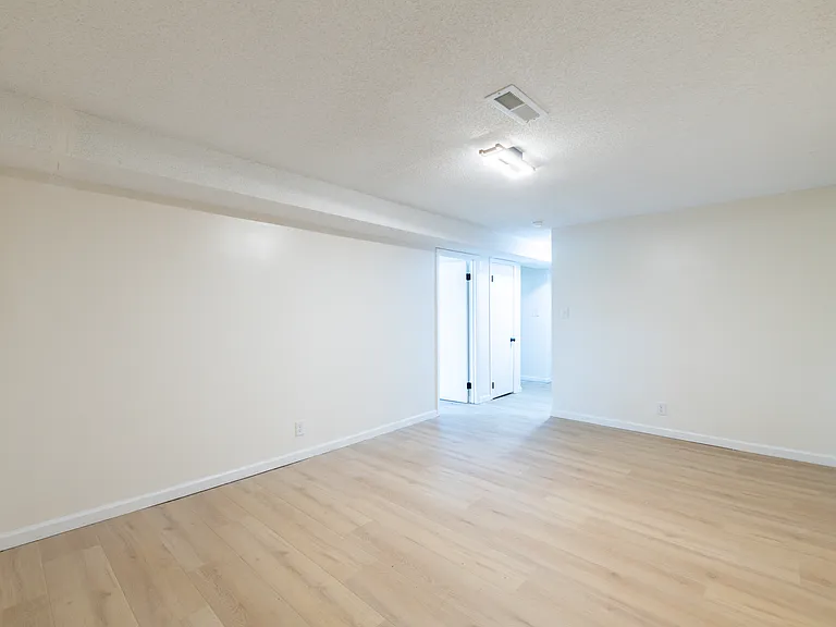 307 McMaster Pl — Photo 26