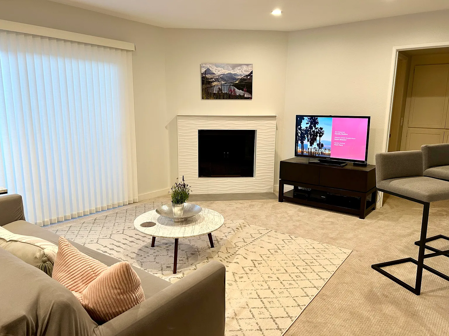 1731 Barry Ave — Photo 3