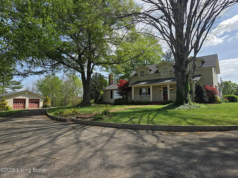 281 Meadowlark Ln — Photo 1