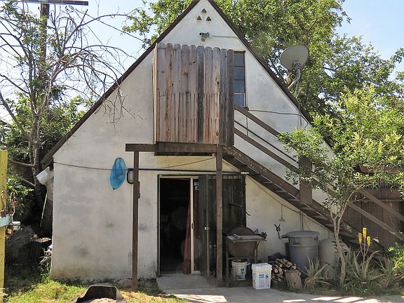 5th image of 5714 Riverton Ave